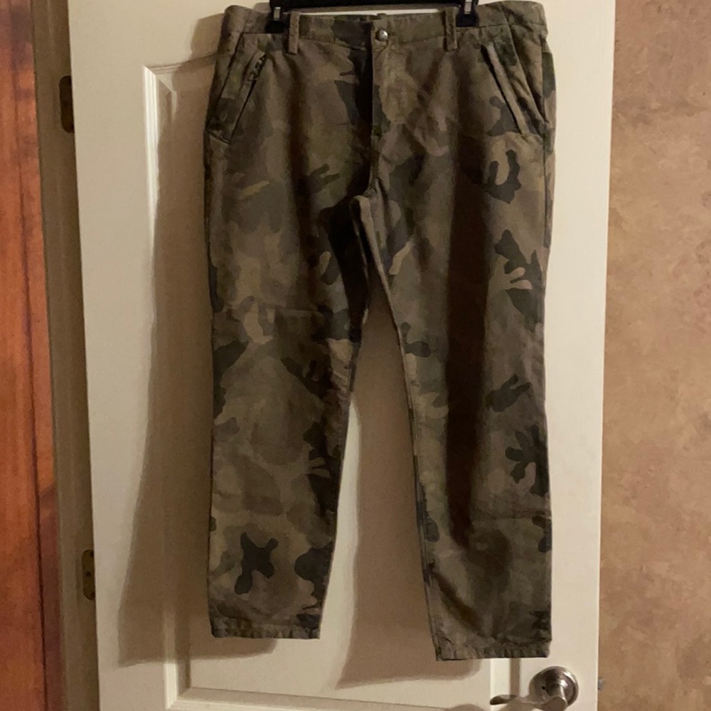 Camo pants